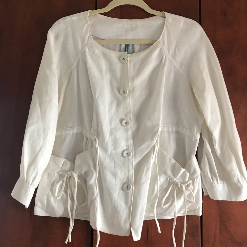 Pow Wow White 100% Linen Drawstring Pockets Top